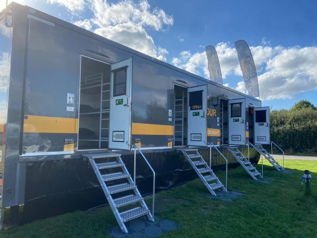 Hotel Racingtours Racecamp - Spielberg Spielberg Bei Knittelfeld Exterior foto